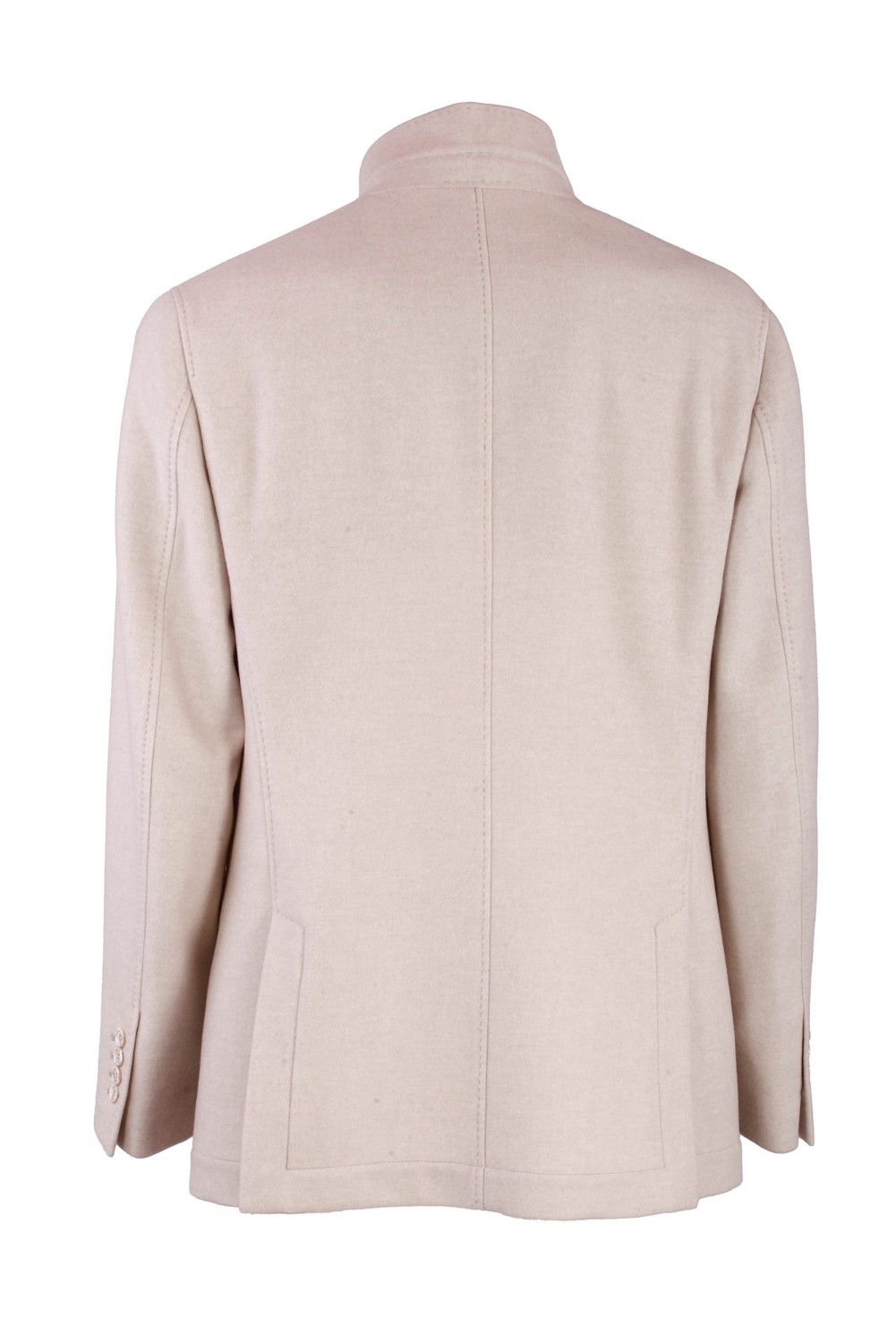 shop BRUNELLO CUCINELLI  Giacca: Brunello Cucinelli giacca in panno leggero idrorepellente di cashmere.
Chiusura con bottoni in corno.
Collo con rever.
Fodera in cupro.
Due tasche interne con bottone e un portapenna.
Taschino su petto.
Tasche basse a toppa.
Polsini con quattro bottoni in corno.
Spacco doppio su retro.
Composizione: 100% Cashmere.
Fabbricato in Italia.. MT4976265-C058 number 5998930